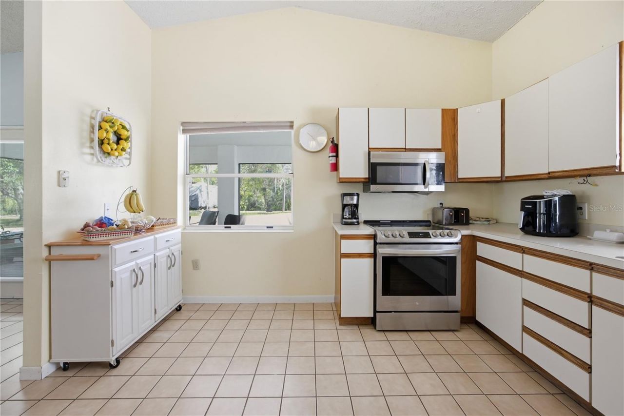 6175 S Canna Lily Avenue , Homosassa, FL 34446 Photo