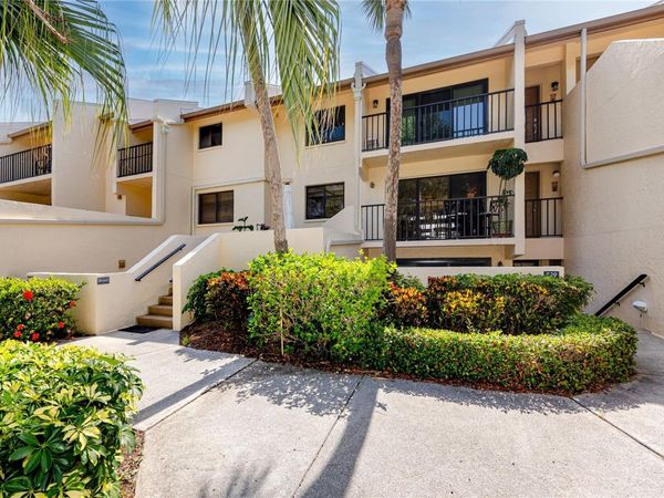 7530 SUNSHINE SKYWAY LANE S, Unit 115, ST PETERSBURG, FL 33711
