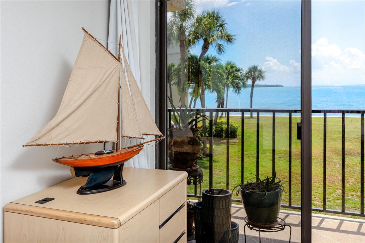 7530 Sunshine Skyway Lane S, Unit 115, Saint Petersburg, FL 33711 Photo