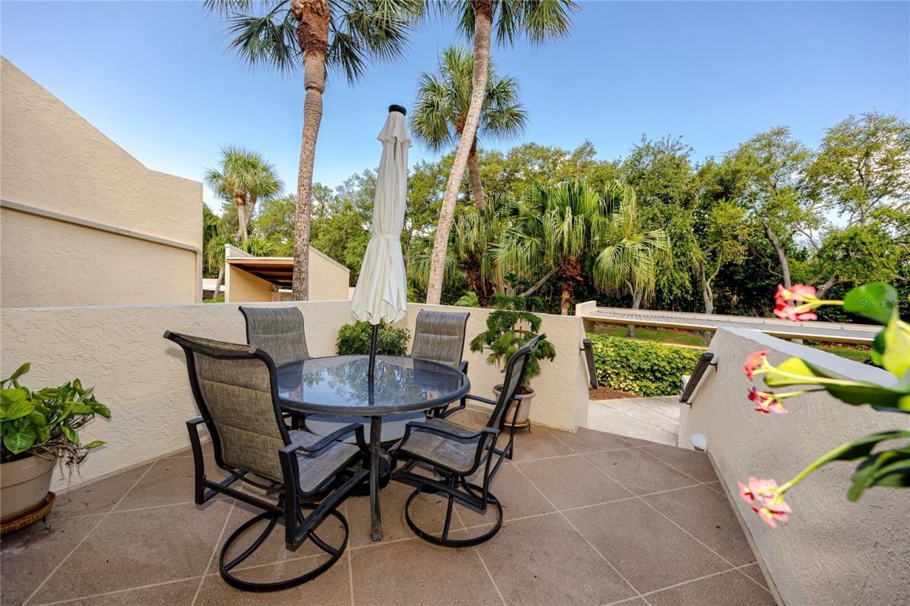 7530 Sunshine Skyway Lane S, Unit 115, Saint Petersburg, FL 33711 Photo