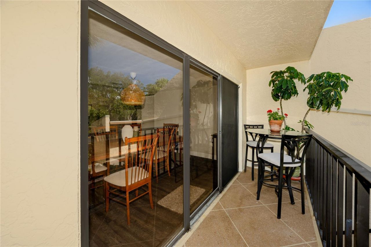 7530 Sunshine Skyway Lane S, Unit 115, Saint Petersburg, FL 33711 Photo
