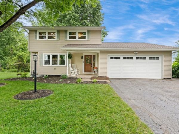 5 Overbrook Lane , Baldwinsville, NY 13027