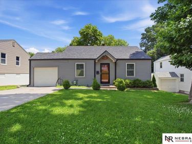1323 S 51 Avenue, Omaha, NE 68106