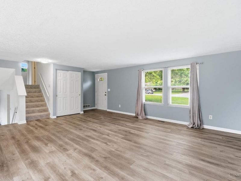 7660 Topridge Drive, West Chester, OH 45069 Photo 10