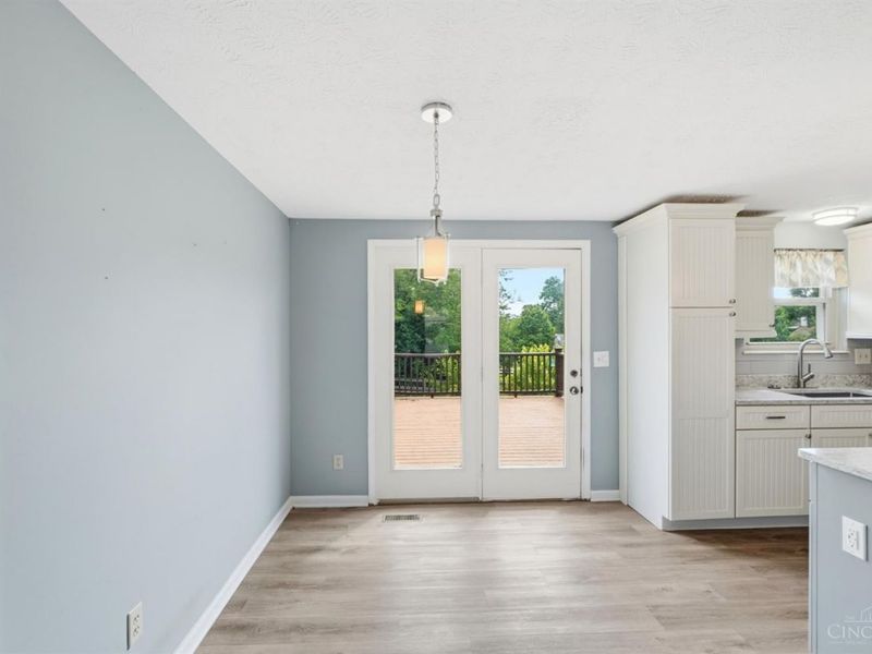7660 Topridge Drive, West Chester, OH 45069 Photo 19