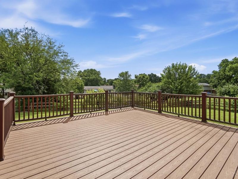 7660 Topridge Drive, West Chester, OH 45069 Photo 23