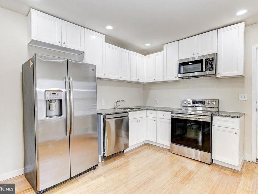 401 N Glover Street, Baltimore, MD 21224 Main Photo