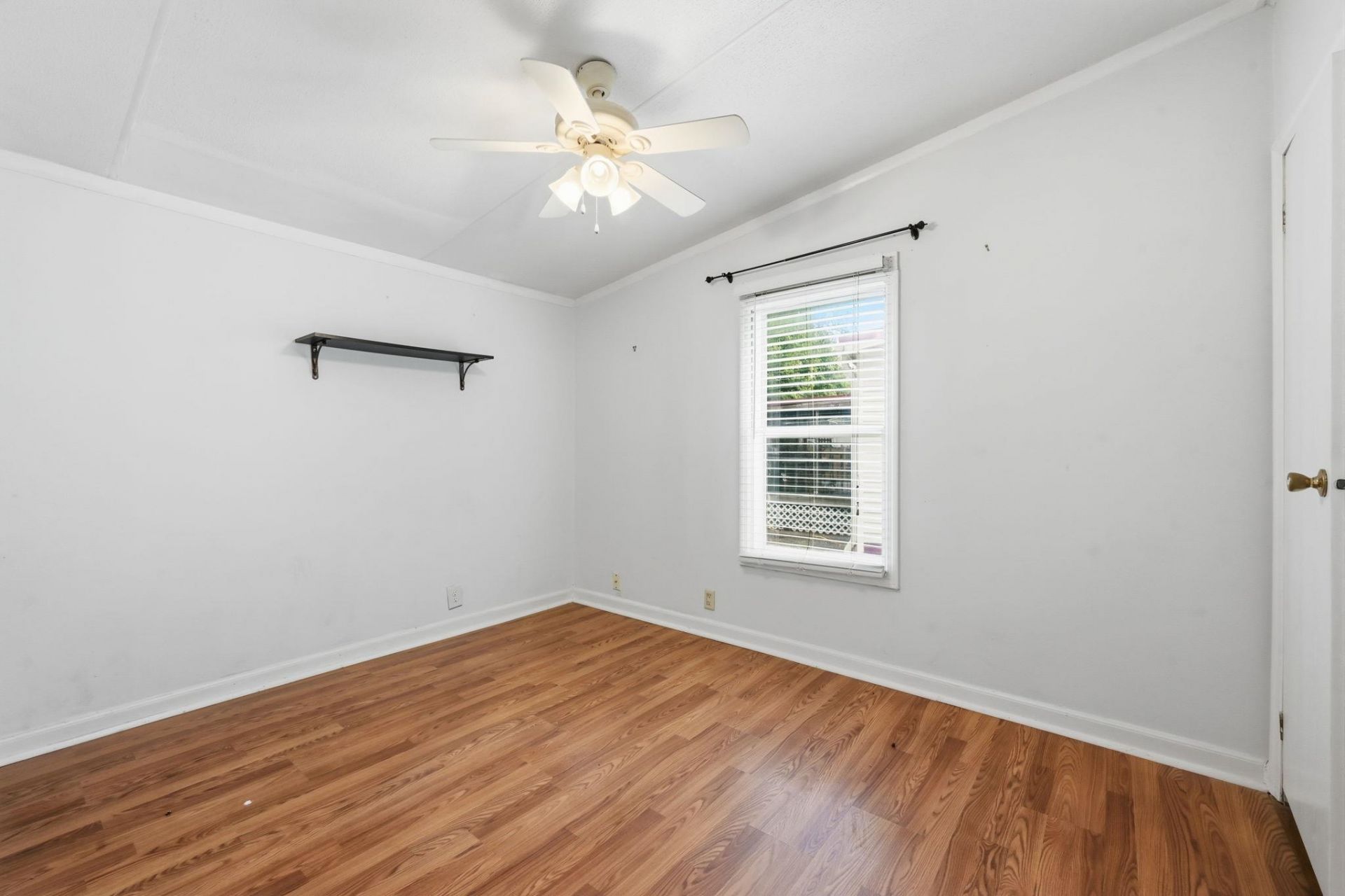 8011 Mclamb Dr. Photo 26