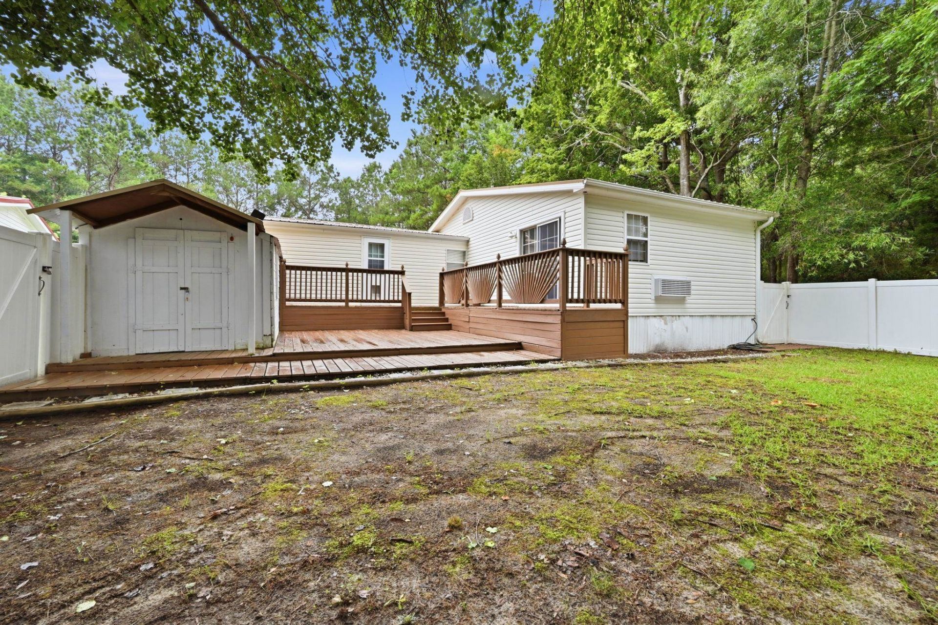 8011 Mclamb Dr. Photo 40