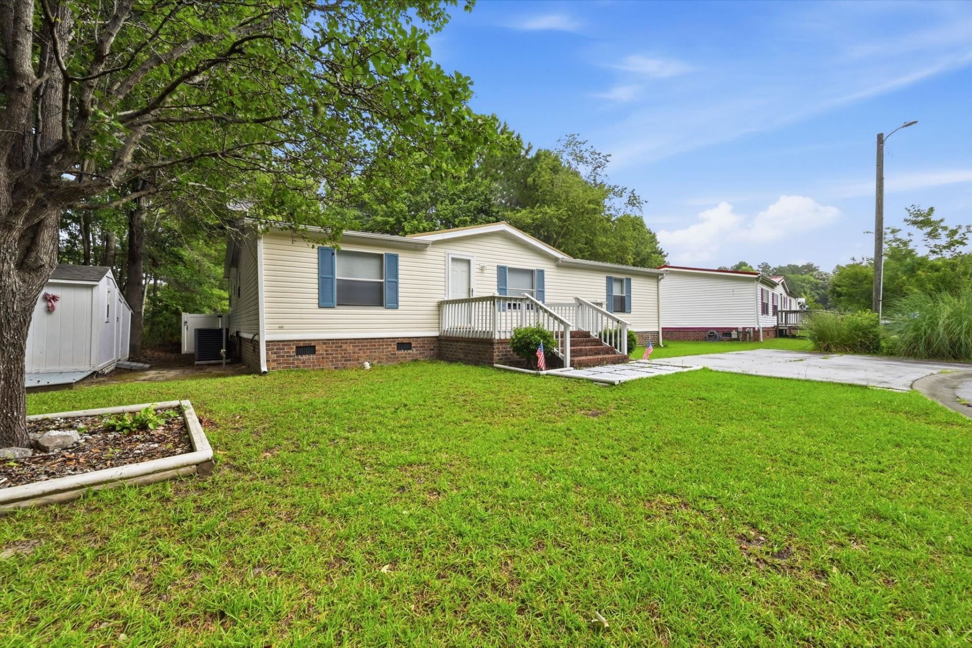 8011 Mclamb Dr. Photo 45