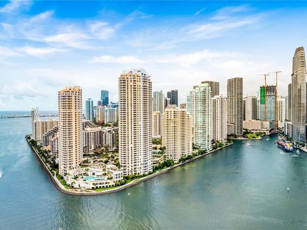888 Brickell Key Dr , Unit 1010, Miami, FL 33131