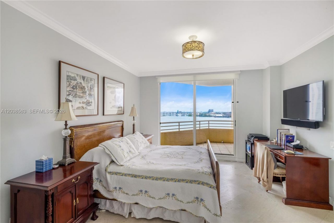 888 Brickell Key Dr , Unit 1010, Miami, FL 33131 Photo