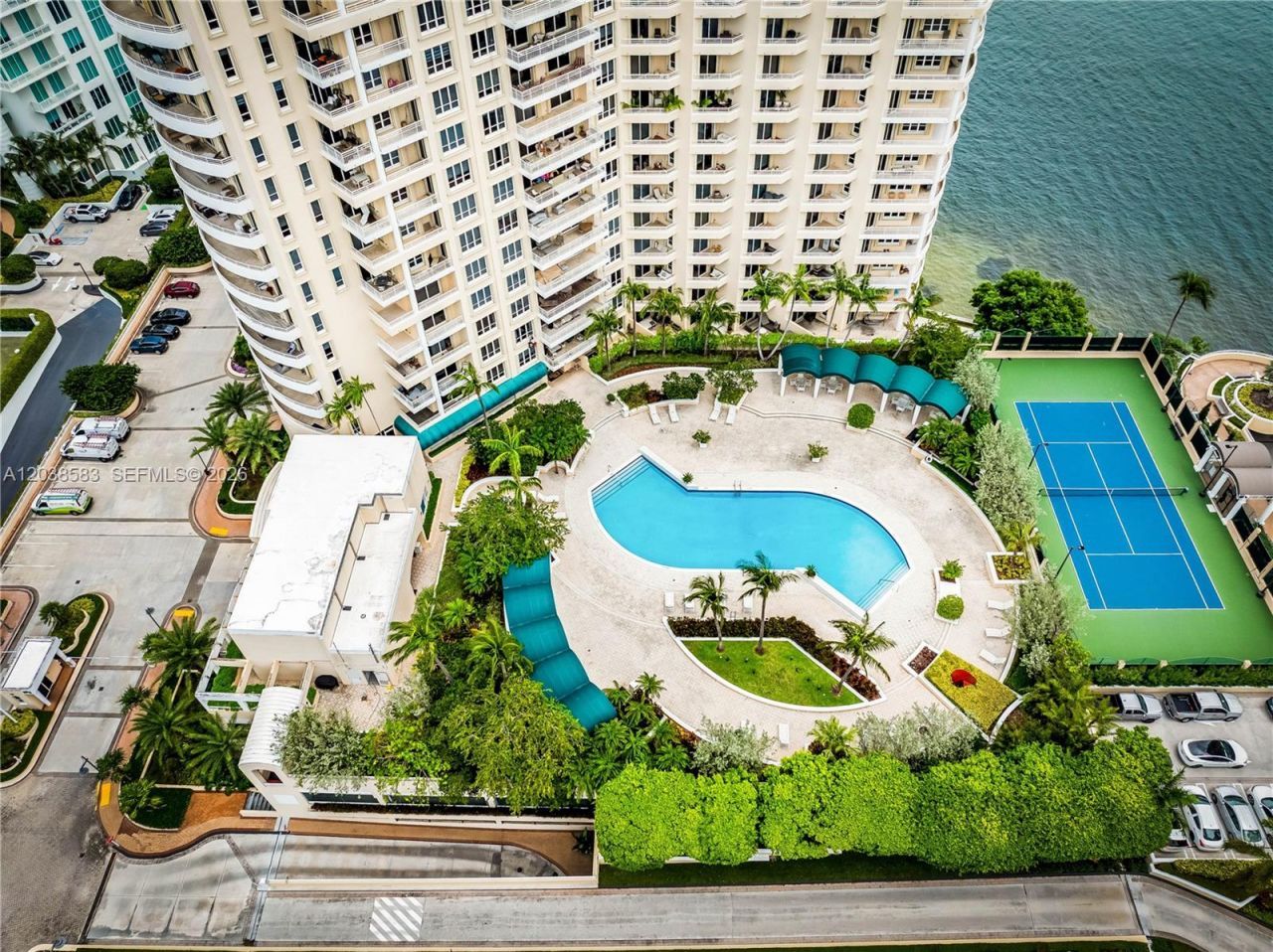 888 Brickell Key Dr , Unit 1010, Miami, FL 33131 Photo
