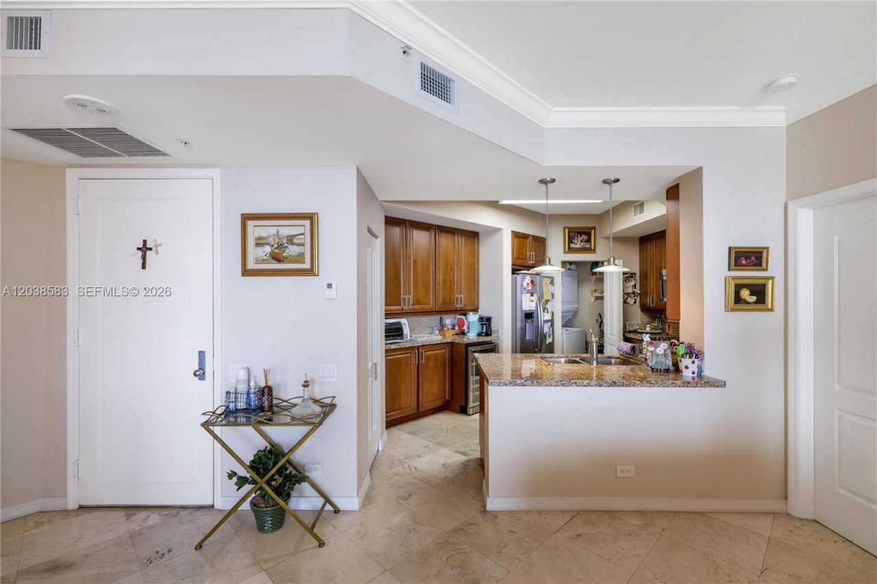 888 Brickell Key Dr , Unit 1010, Miami, FL 33131 Photo
