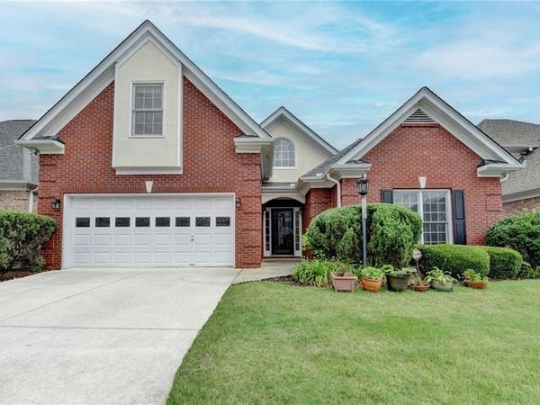 2095 Hickory Station Circle, Snellville, GA 30078