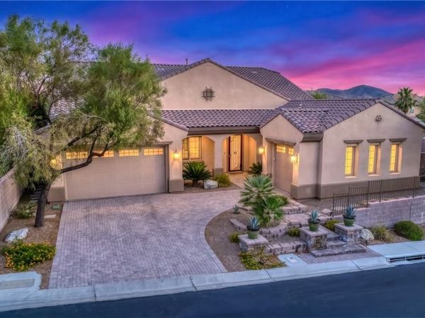 2852 Josephine Drive , Henderson, NV 89044