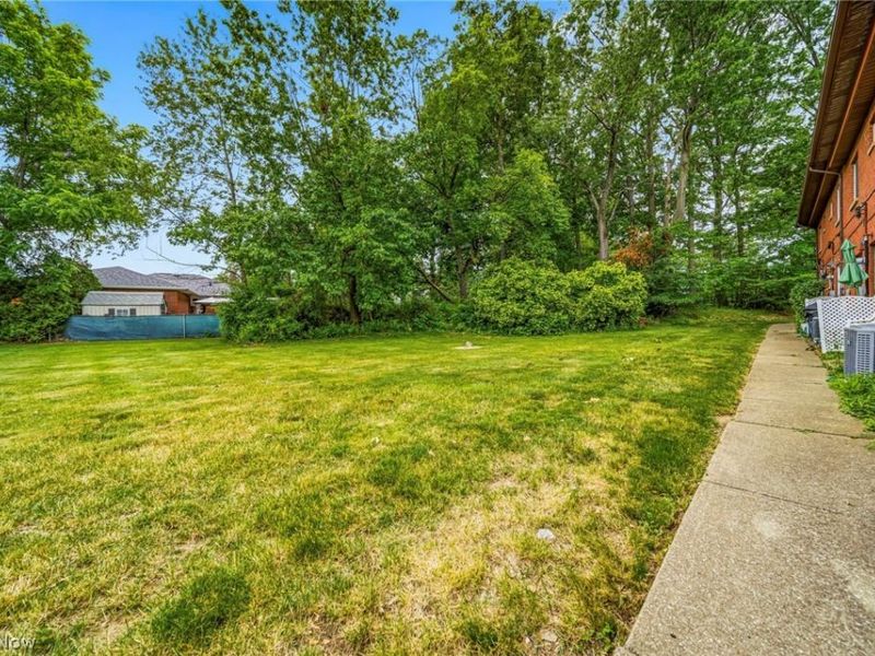 1694 Ridgewick Drive, Wickliffe, OH 44092 Photo 30