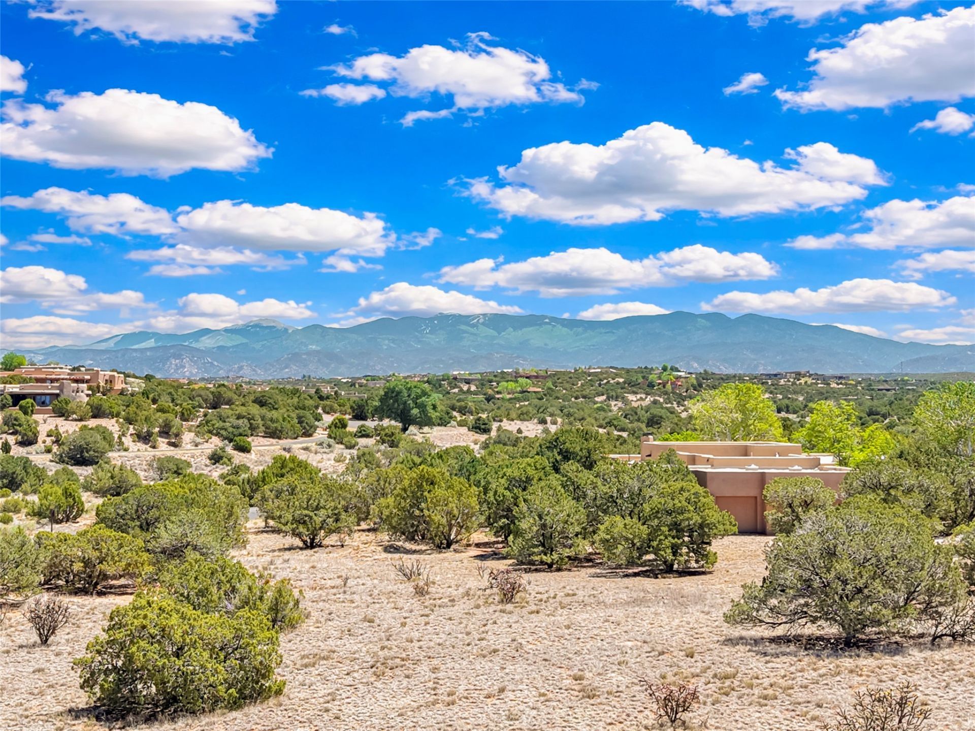 10 Primrose Circle, Santa Fe, NM 87506 Main Photo