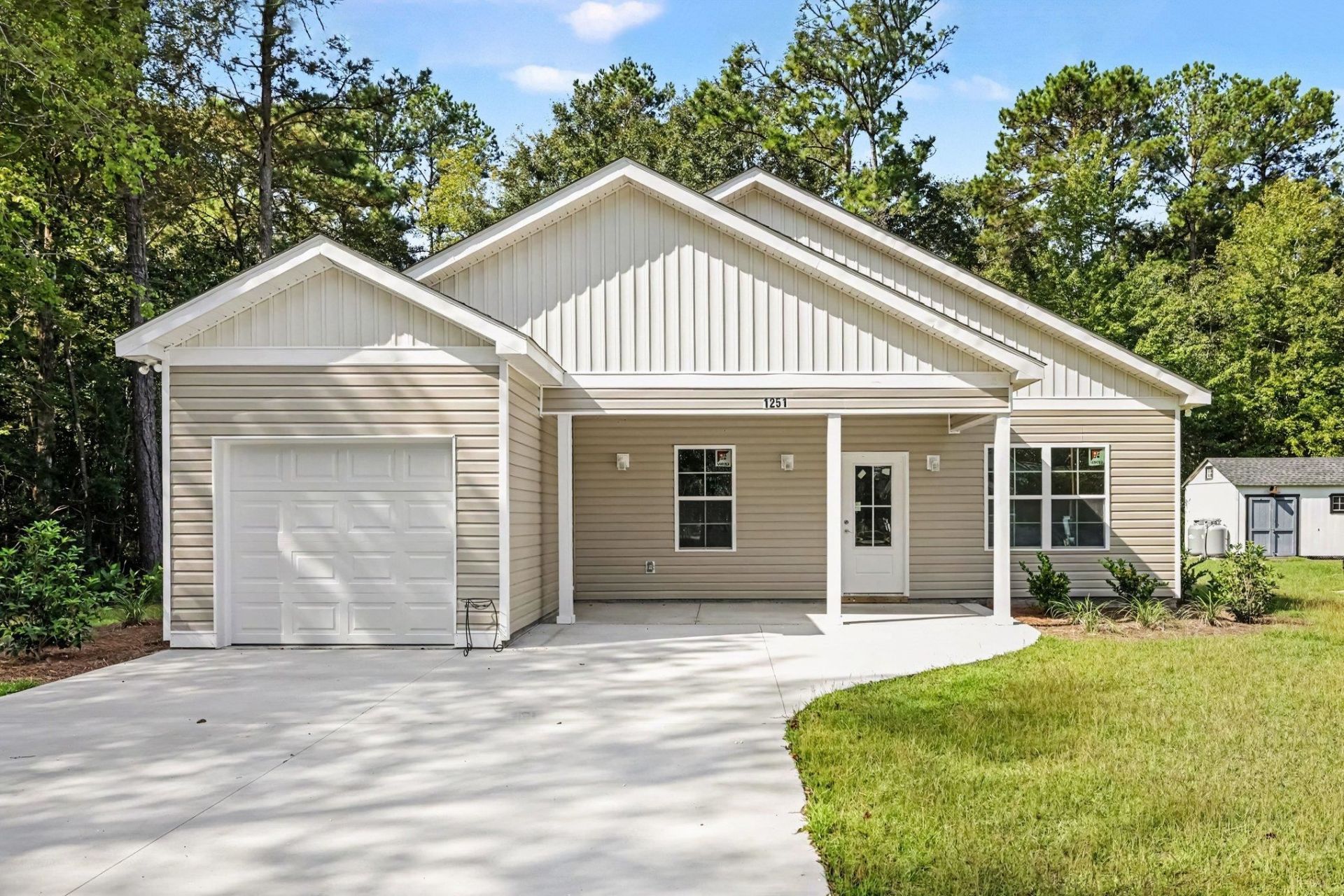 1251 Scenic Dr. Photo 33