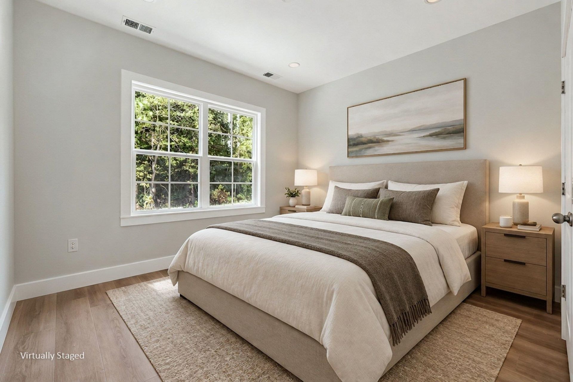 1251 Scenic Dr. Photo 6