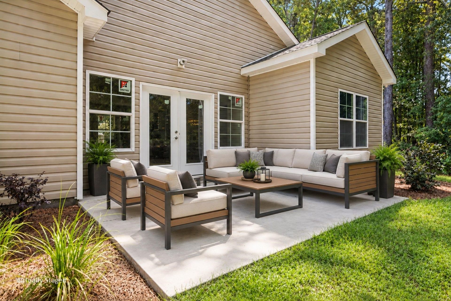 1251 Scenic Dr. Photo 8