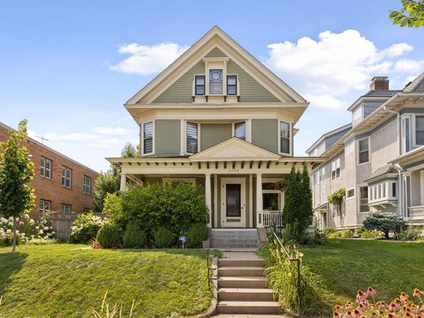 2444 Bryant Avenue S, Minneapolis, MN 55405