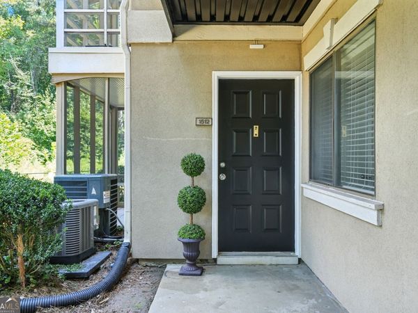 1512 Wingate Way, Atlanta, GA 30350