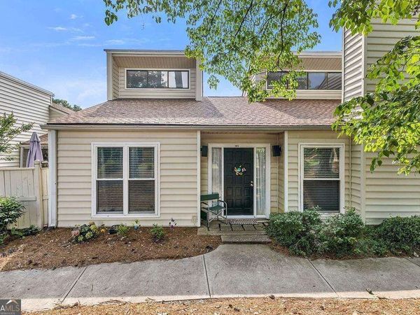 701 SERRAMONTE Drive, Marietta, GA 30068