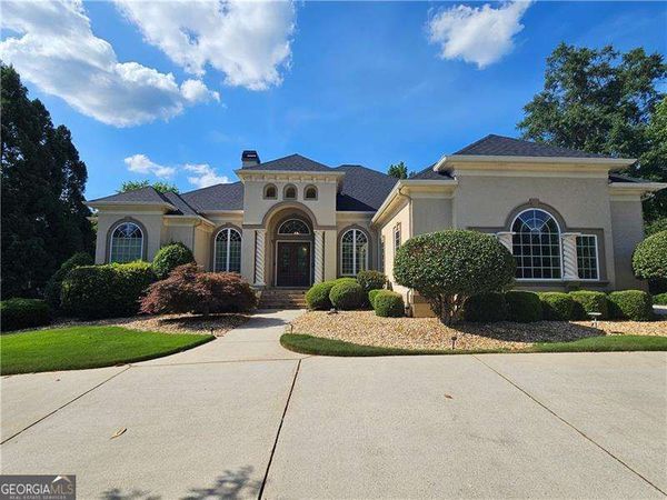 707 Bethpage Drive, Mcdonough, GA 30253