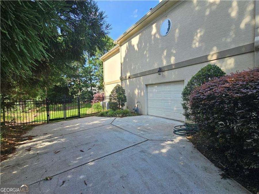 Property Image 60