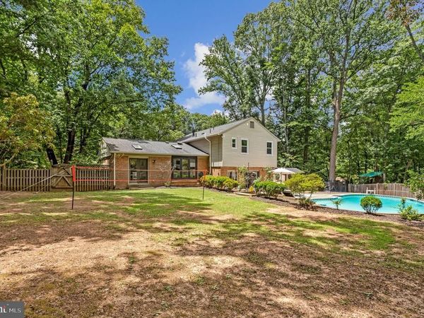 11117 WHISPERWOOD LANE, NORTH BETHESDA, MD 20852