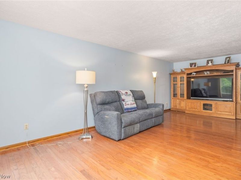 502 Farr Avenue, Wadsworth, OH 44281 Photo 5