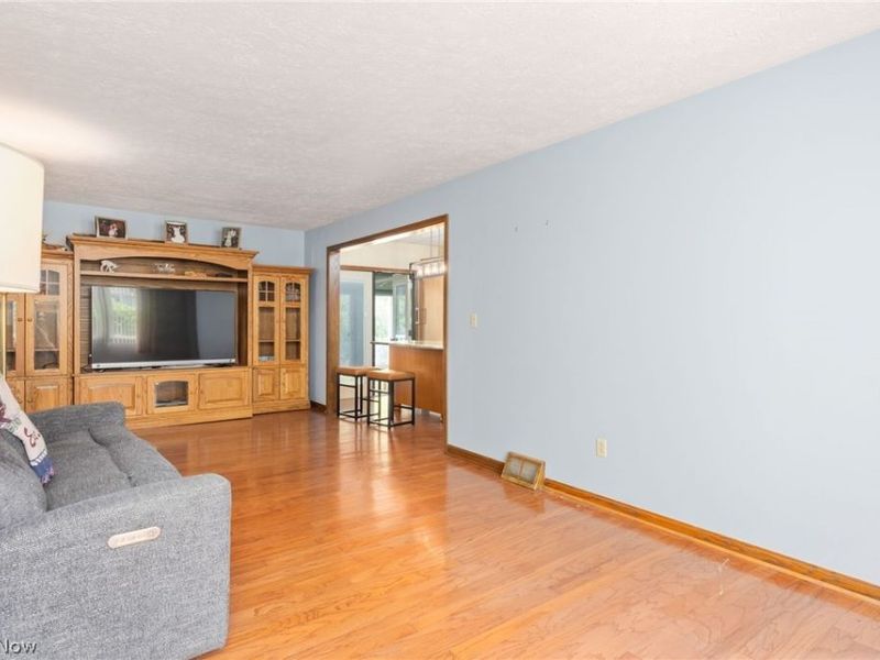 502 Farr Avenue, Wadsworth, OH 44281 Photo 6