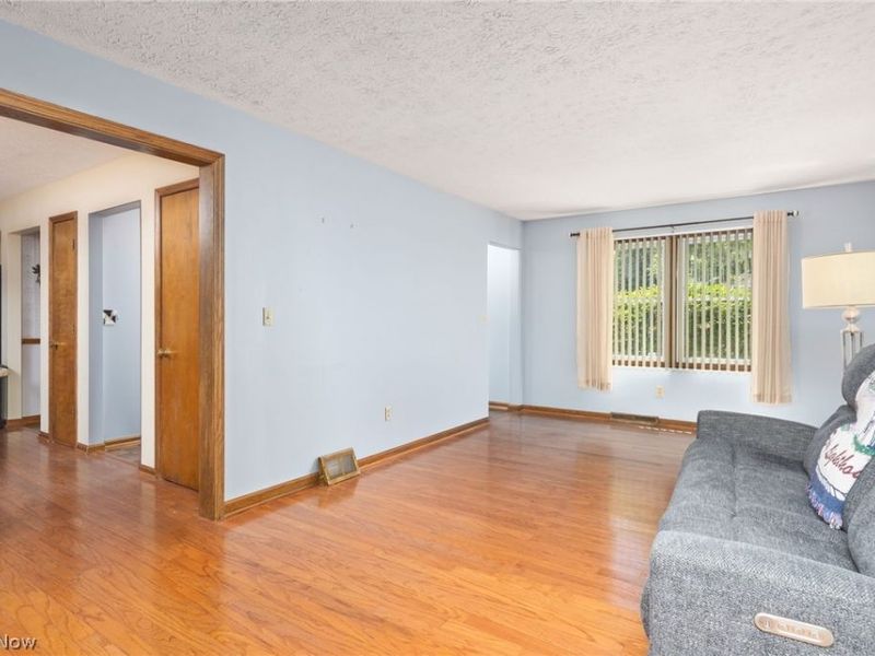 502 Farr Avenue, Wadsworth, OH 44281 Photo 7
