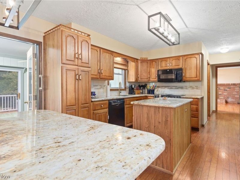 502 Farr Avenue, Wadsworth, OH 44281 Photo 8