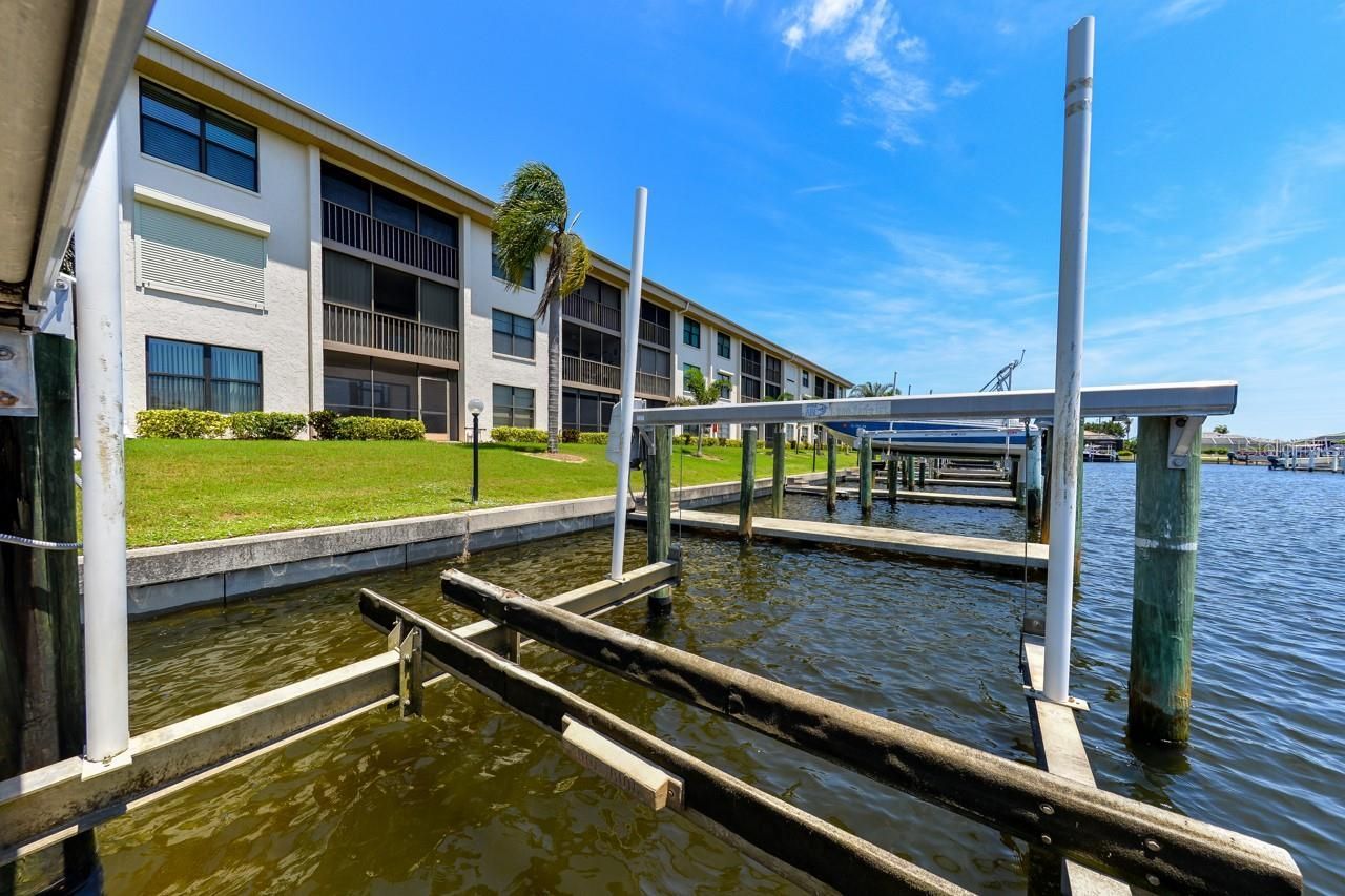 335 Coldeway Drive , Unit F21, Punta Gorda, FL 33950 Photo