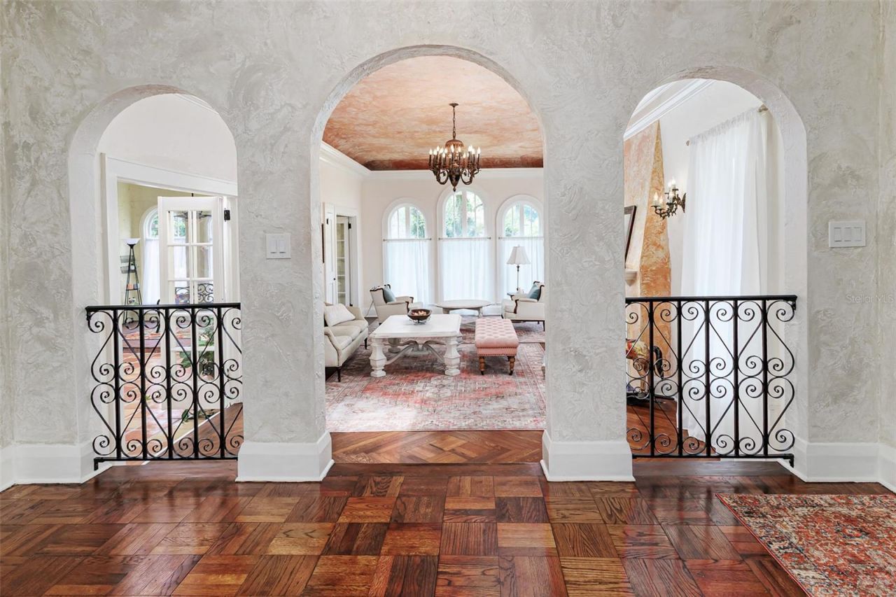 845 E Edgewood Drive , Lakeland, FL 33803 Photo