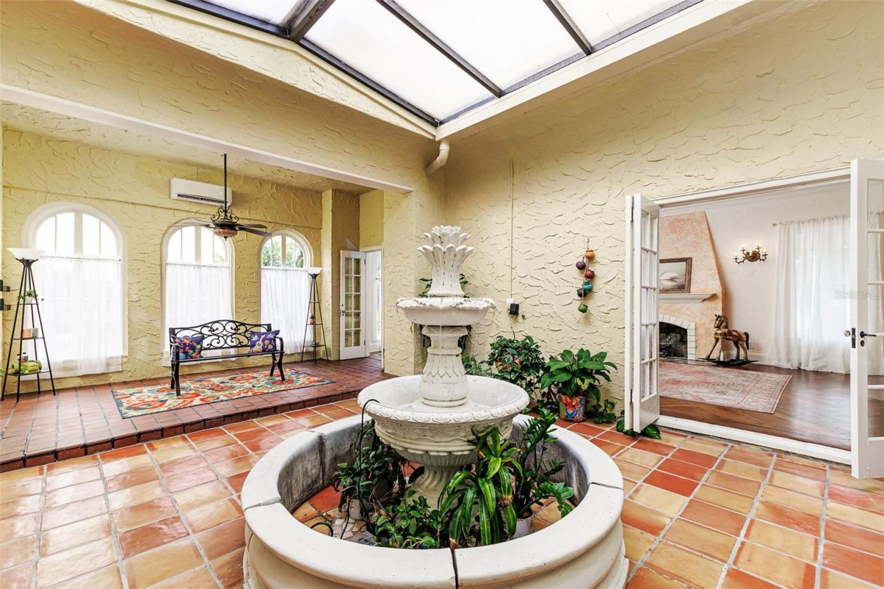 845 E Edgewood Drive , Lakeland, FL 33803 Photo