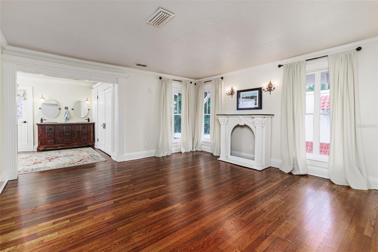 845 E Edgewood Drive , Lakeland, FL 33803 Photo