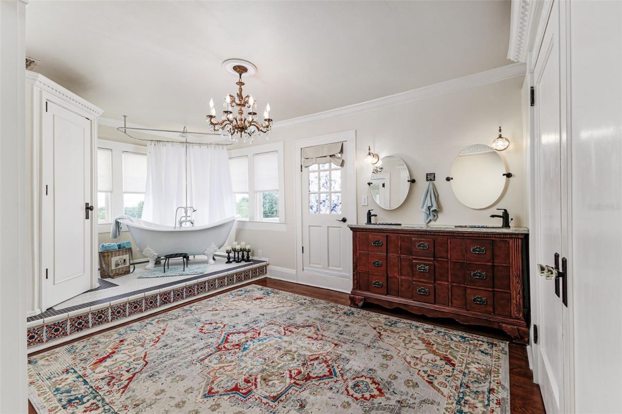 845 E Edgewood Drive , Lakeland, FL 33803 Photo
