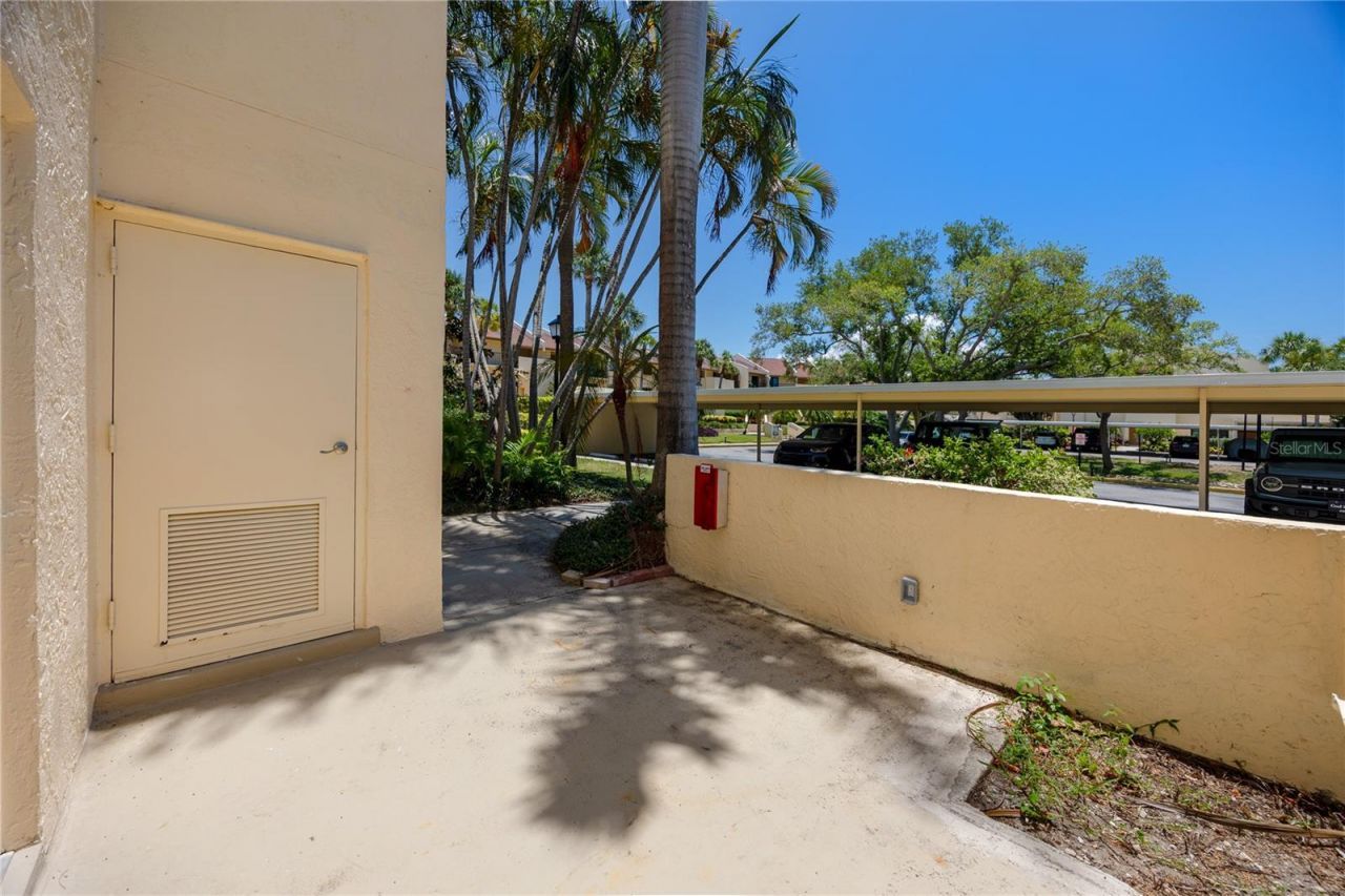 7510 Sunshine Skyway Lane S, Unit P4, Saint Petersburg, FL 33711 Photo