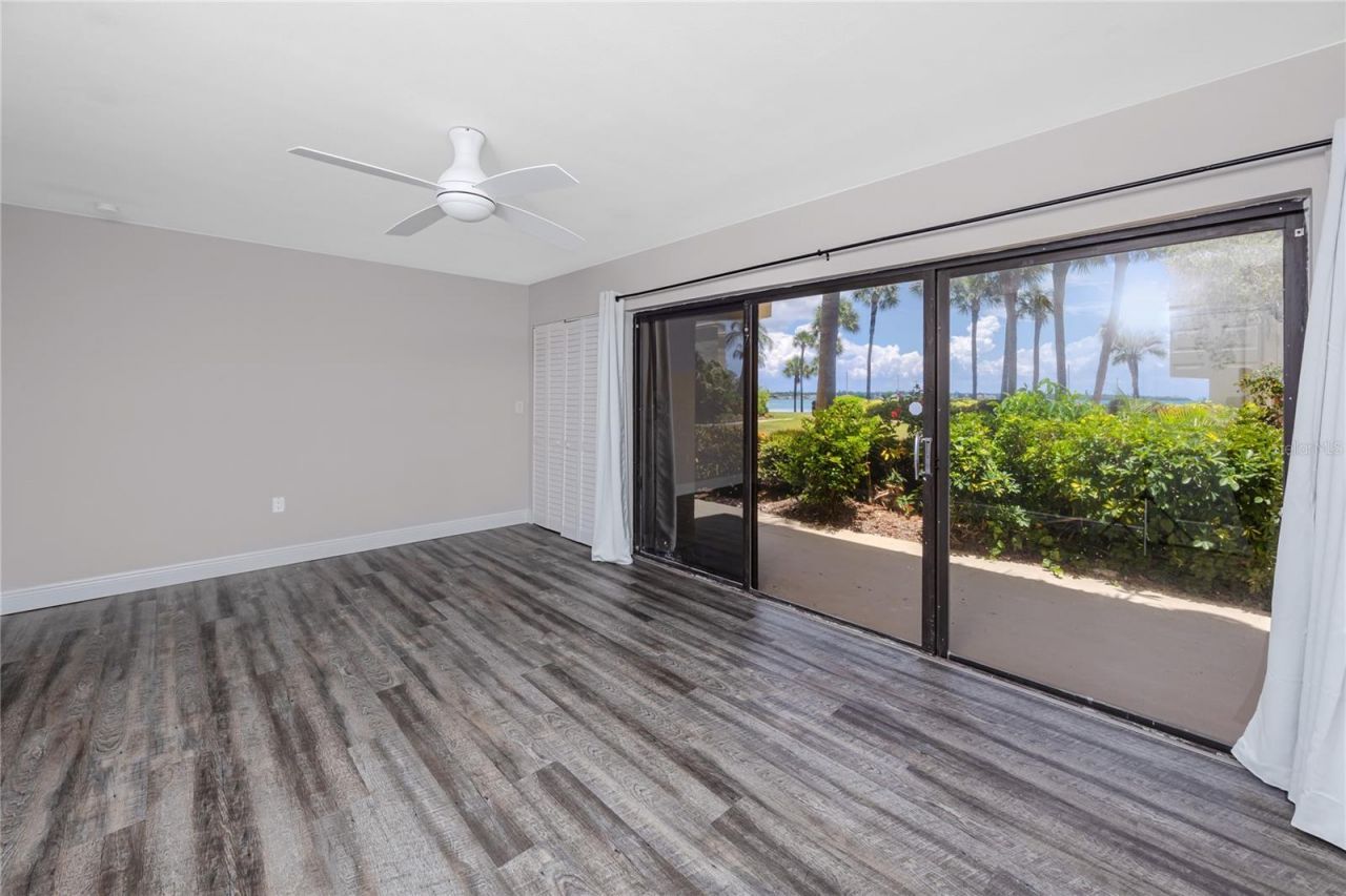7510 Sunshine Skyway Lane S, Unit P4, Saint Petersburg, FL 33711 Photo