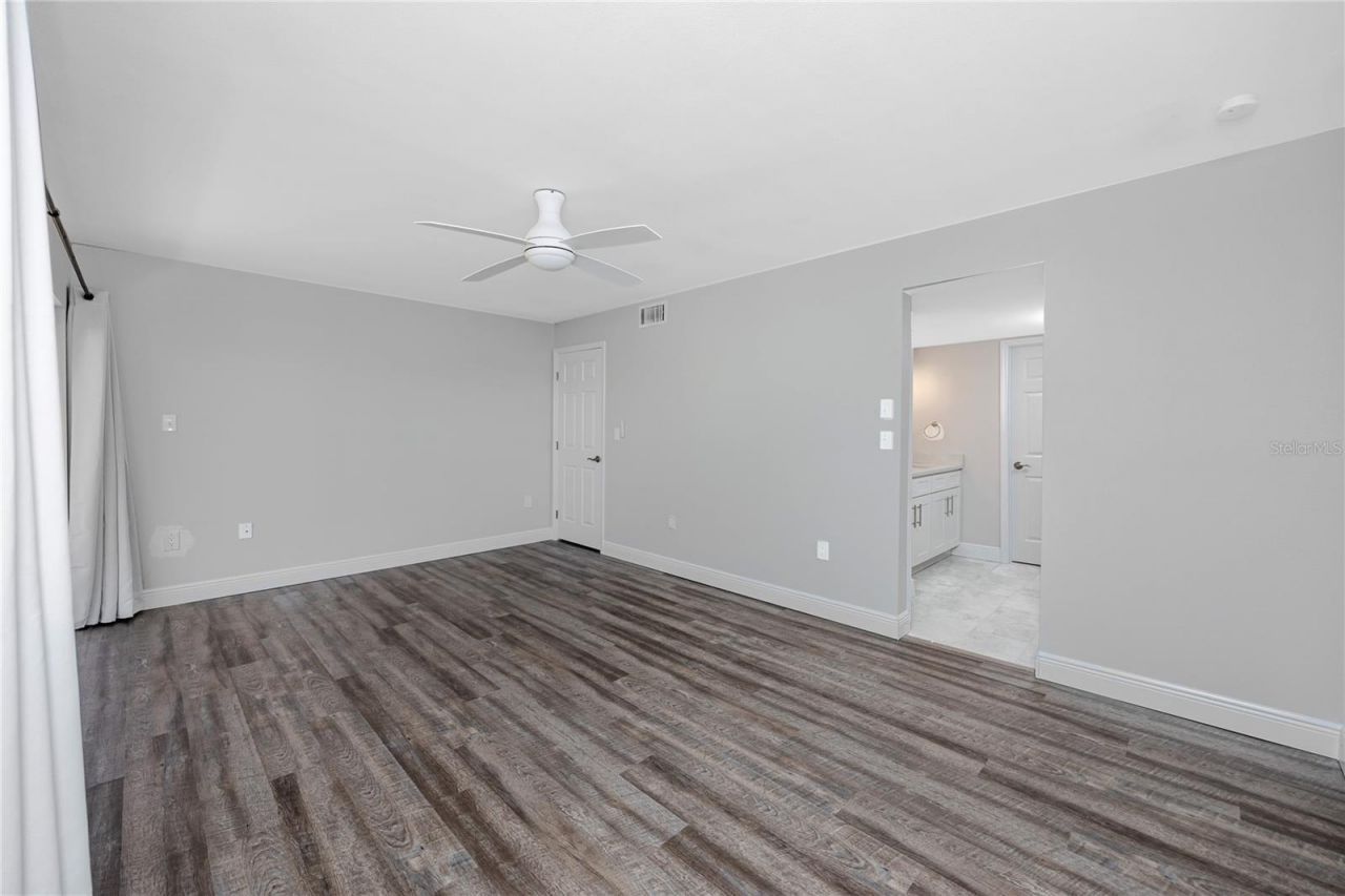 7510 Sunshine Skyway Lane S, Unit P4, Saint Petersburg, FL 33711 Photo
