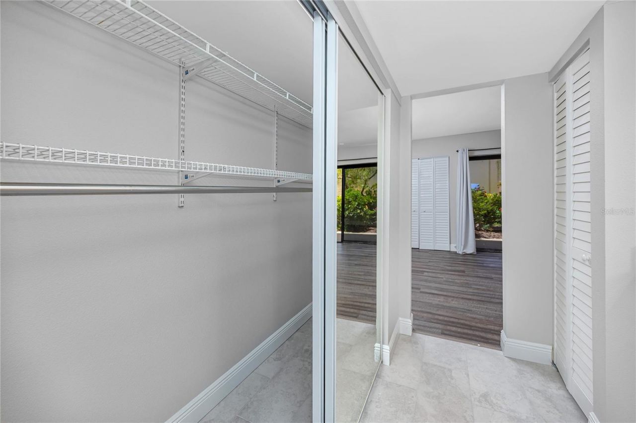 7510 Sunshine Skyway Lane S, Unit P4, Saint Petersburg, FL 33711 Photo