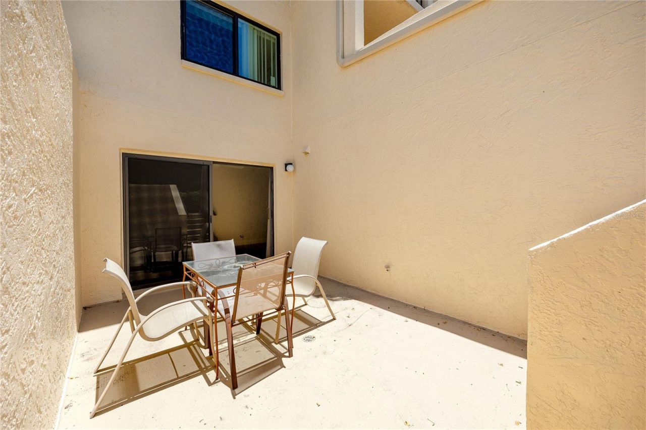 7510 Sunshine Skyway Lane S, Unit P4, Saint Petersburg, FL 33711 Photo