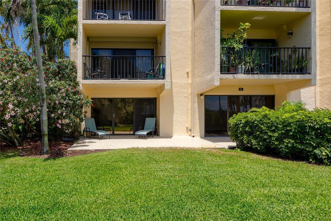 7510 Sunshine Skyway Lane S, Unit P4, Saint Petersburg, FL 33711 Photo