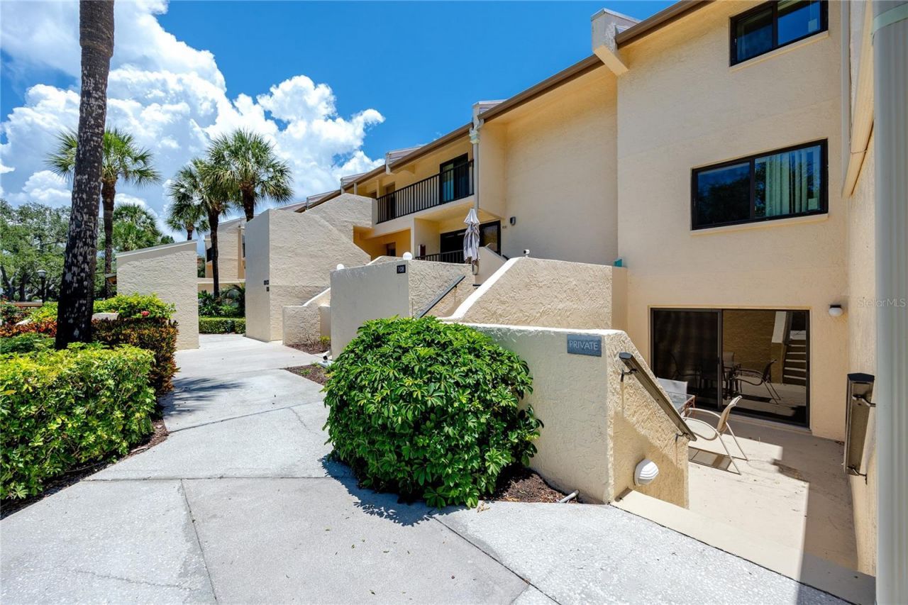 7510 Sunshine Skyway Lane S, Unit P4, Saint Petersburg, FL 33711 Photo