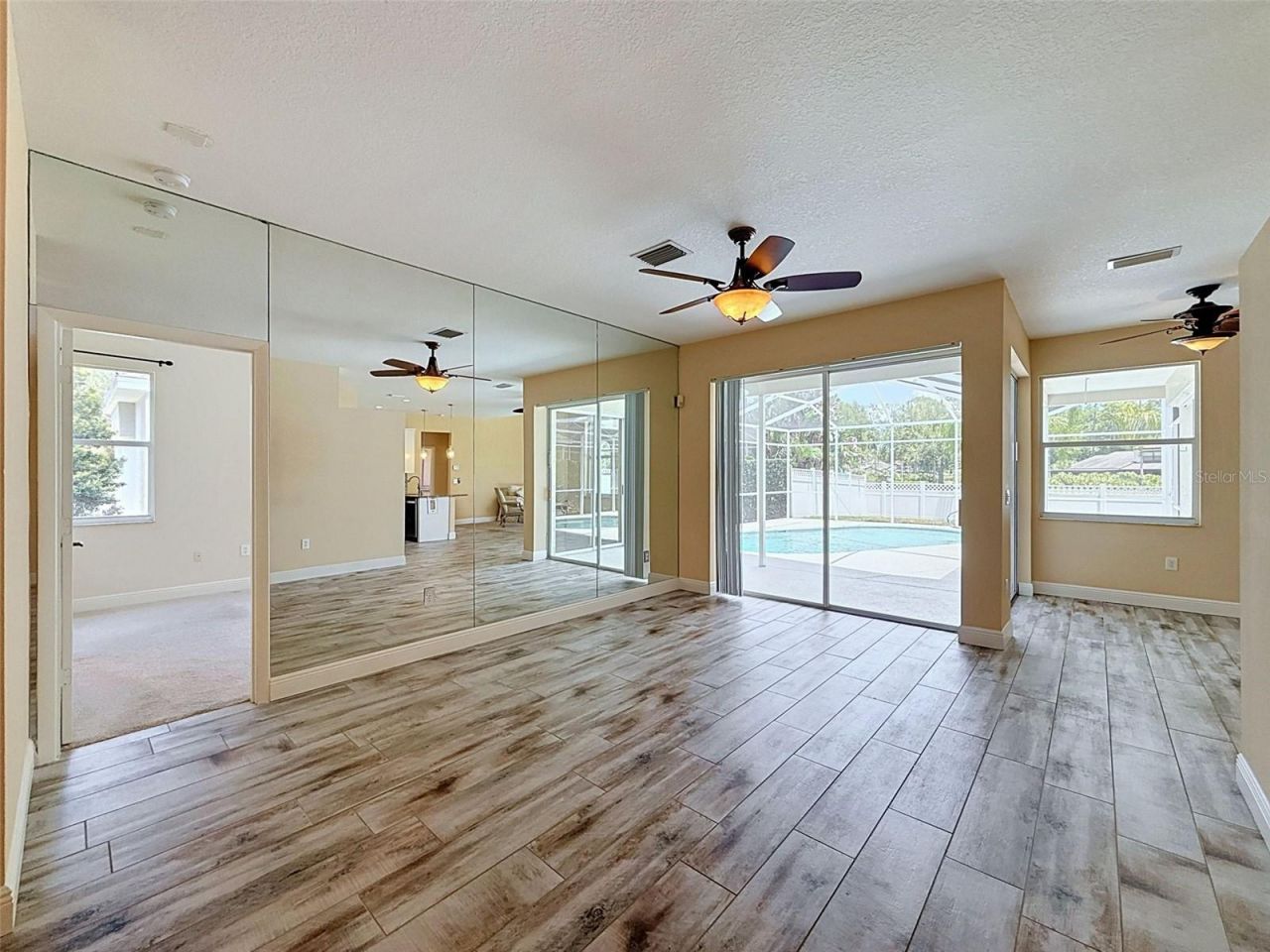 859 Inverry Drive , Oldsmar, FL 34677 Photo
