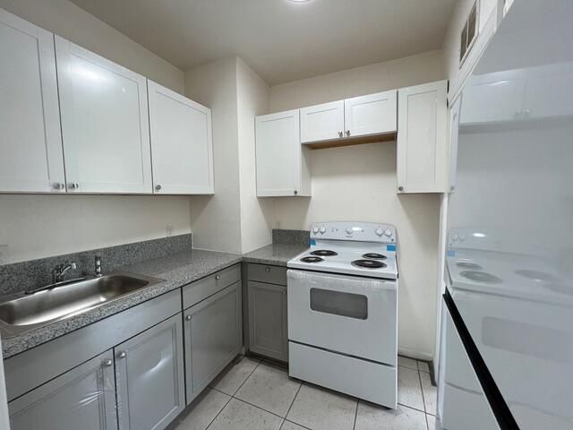 520 N E Street, Lake Worth Beach, FL 33460 Photo