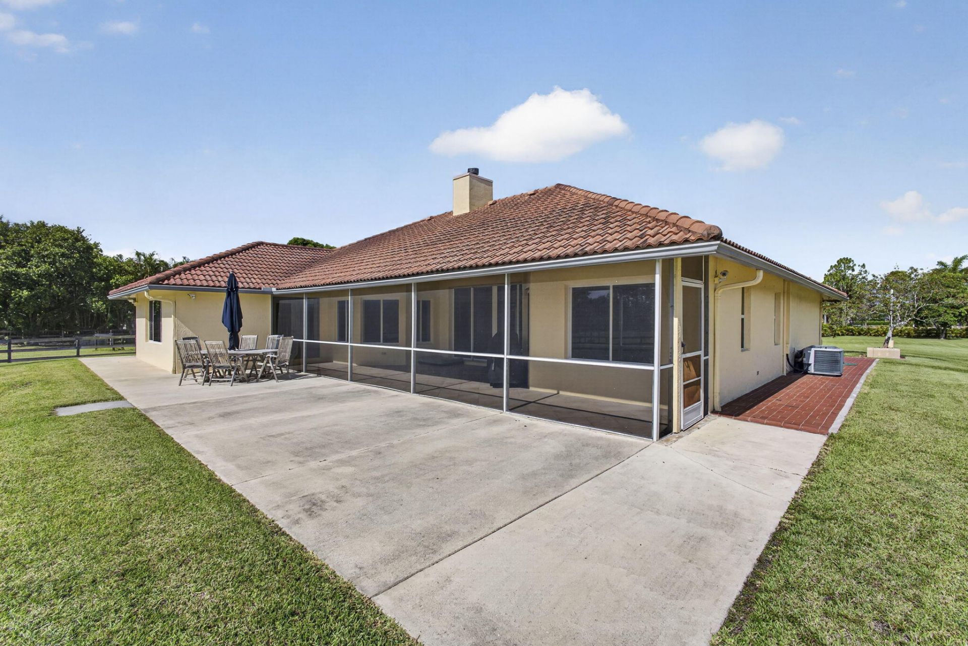 2564 Deer Run Trail, Loxahatchee, FL 33470 Photo